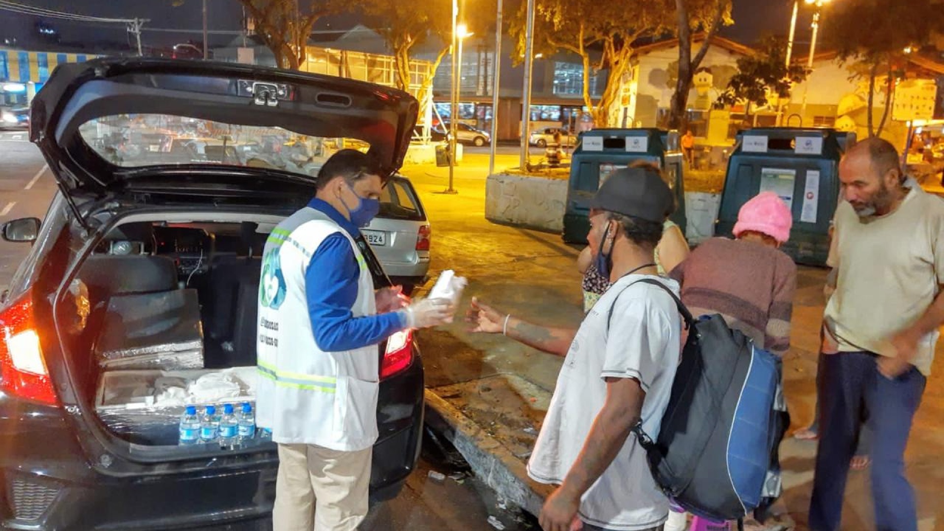 Distribuidor de Refeição
