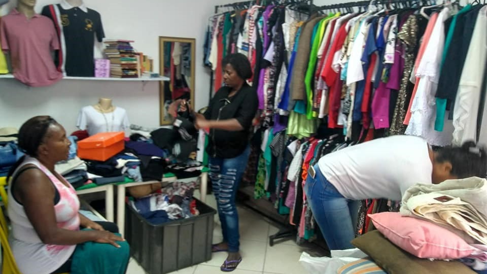 ATENDENTE EM BAZAR BENEFICENTE