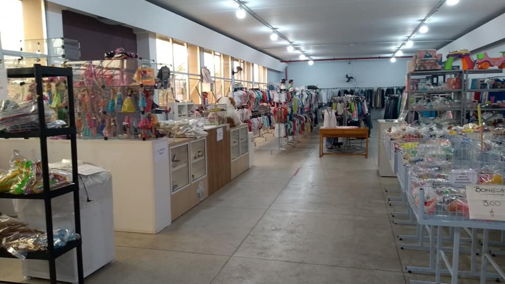 Bazar casa transitoria Nossa Senhora Aparecida