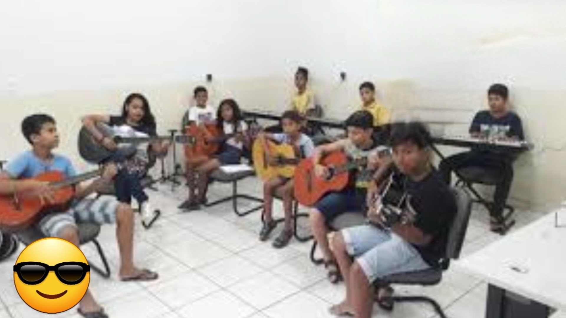Professor(a) de Música Jovens Adultos 