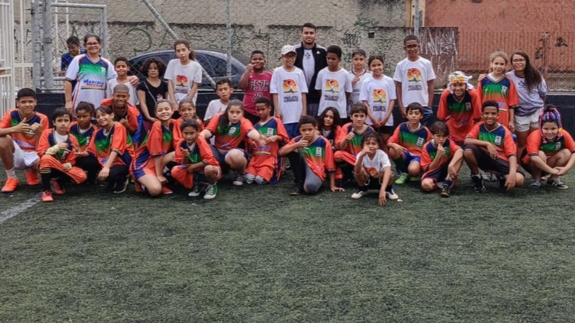 Professor (a) de Educação Física