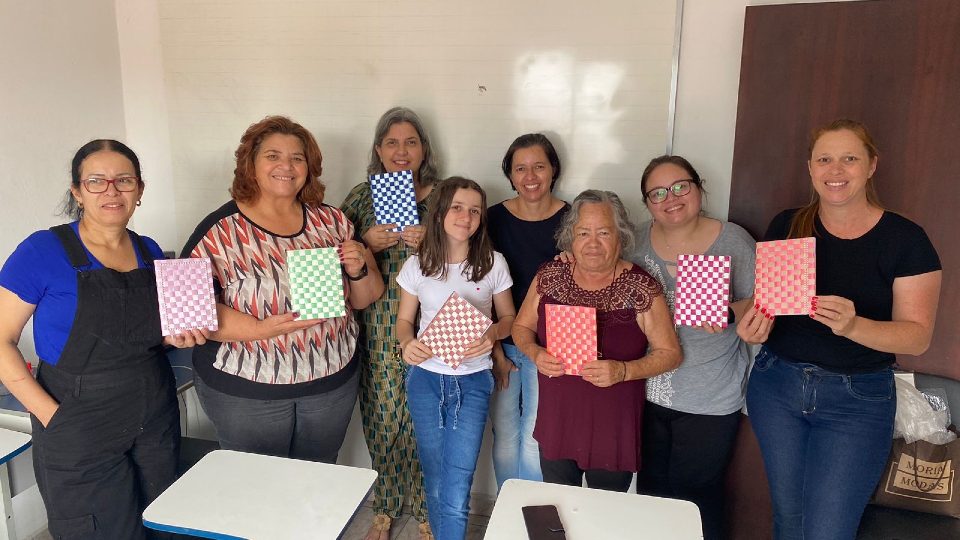 Voluntário para Artesanato