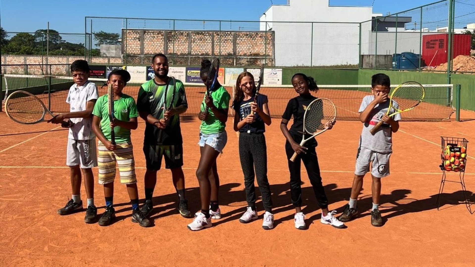 Assistente para Aulas de Tennis e Beach Tennis 