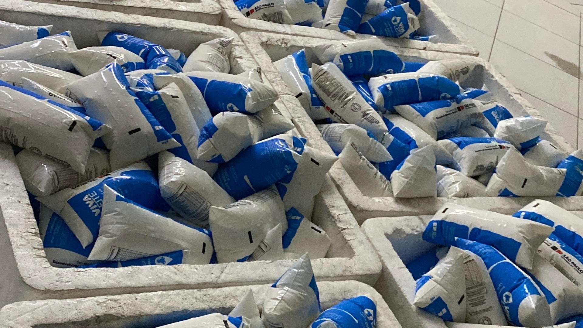 DISTRIBUIÇÃO DE LEITE